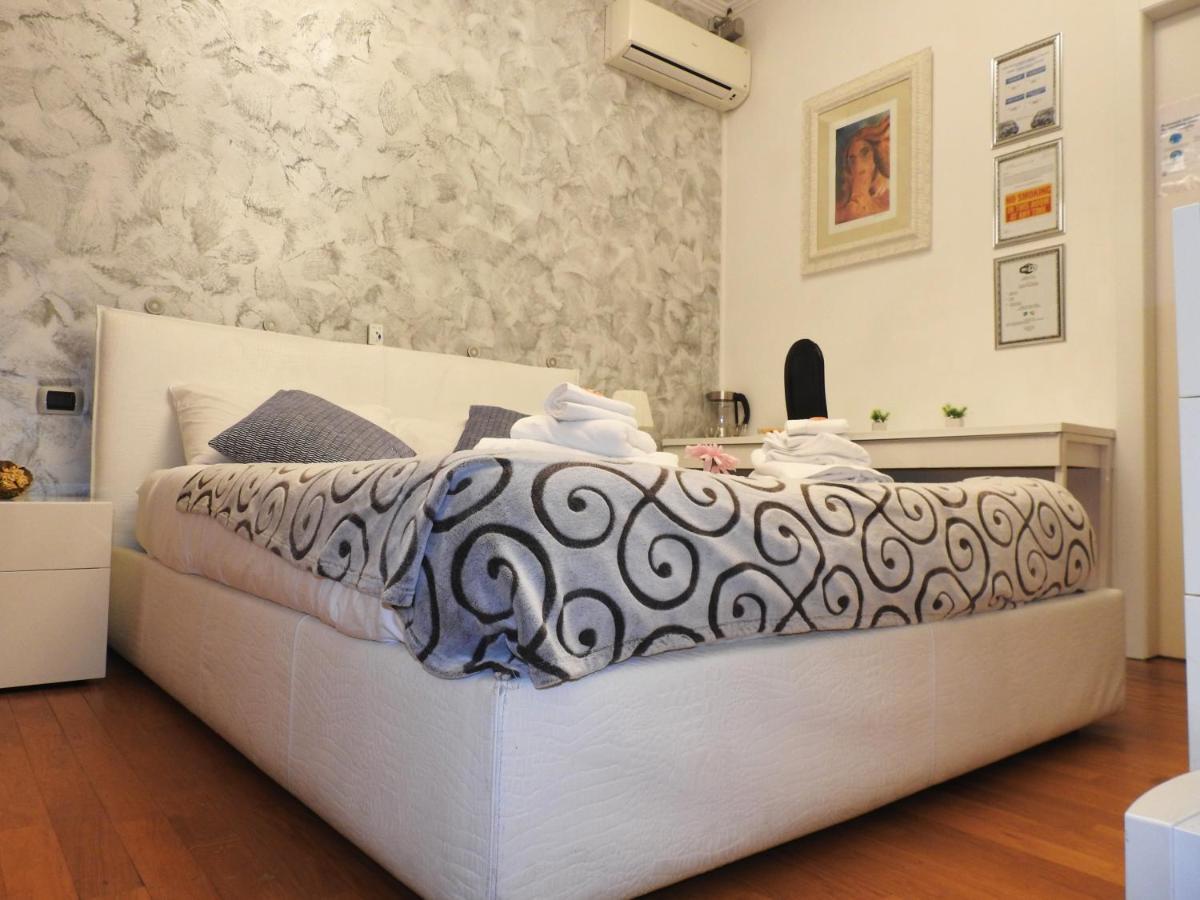 Luxe Suite