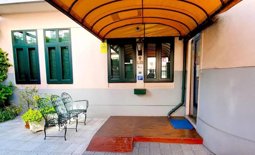 Residencia Lis B&B-1