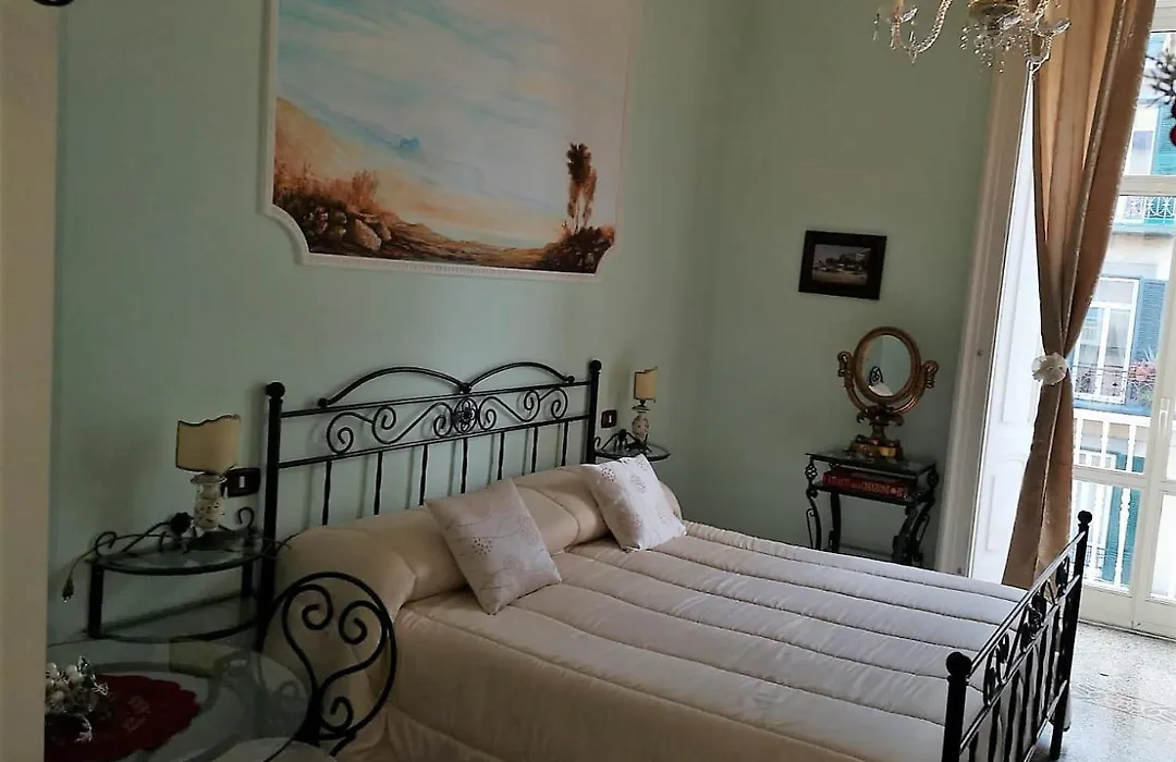 B&B Art Suite Principe Umberto-1