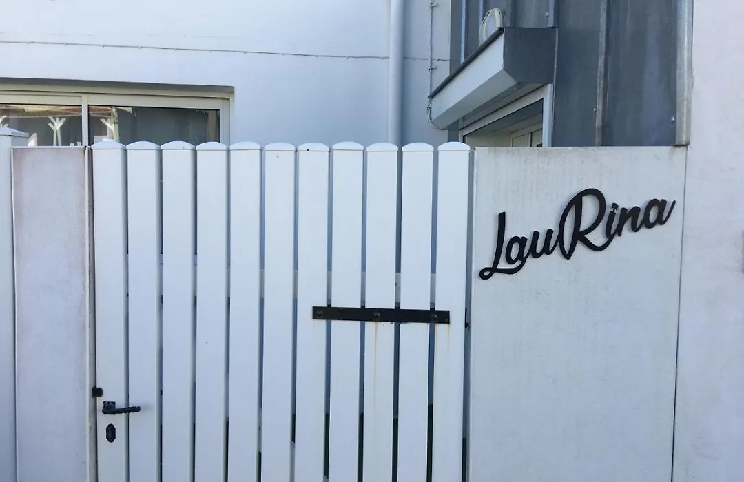 LauRina - Chambre, SDB, terrasse, arrivée autonome-1