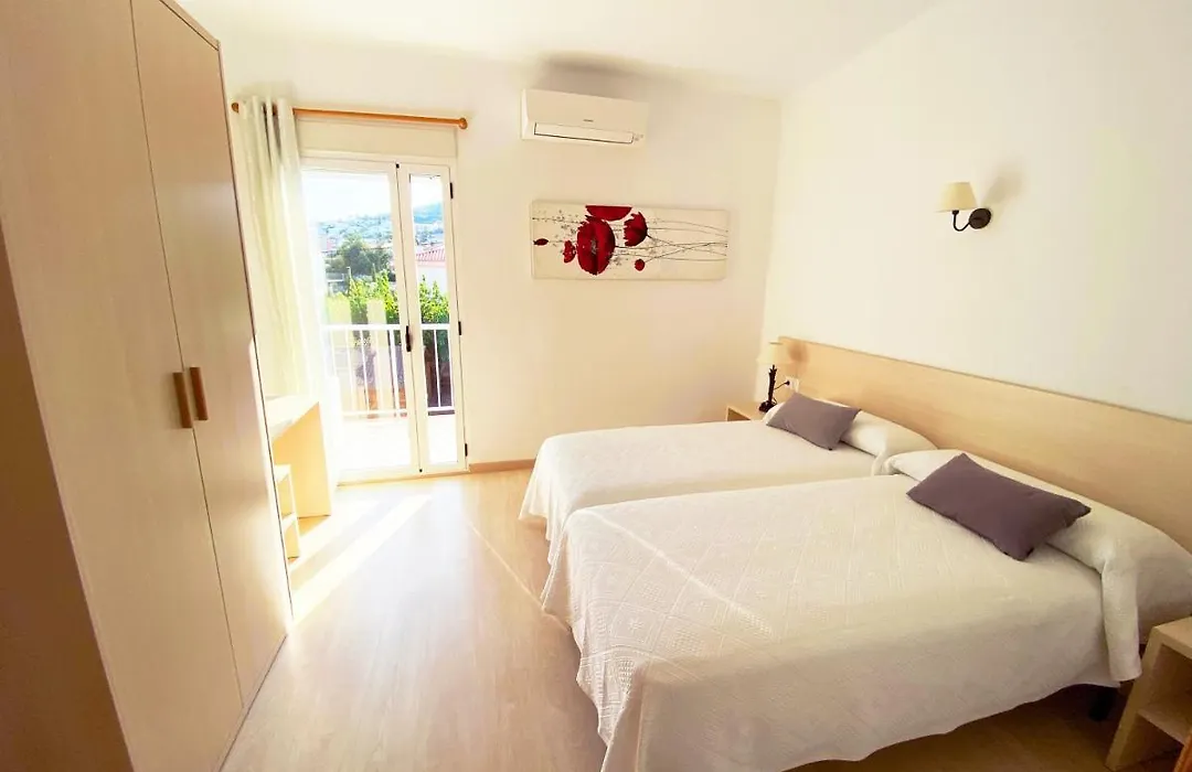 Habitaciones Camping Ferrer-1