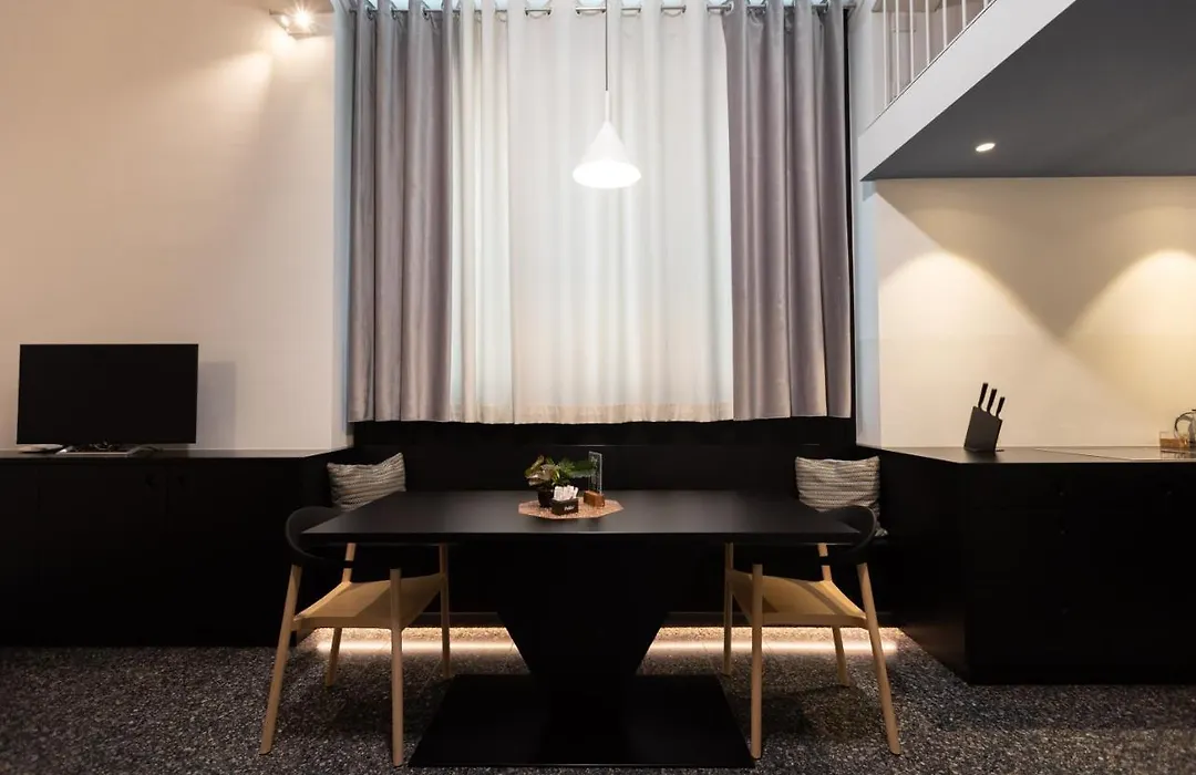 Pepper Suite-1