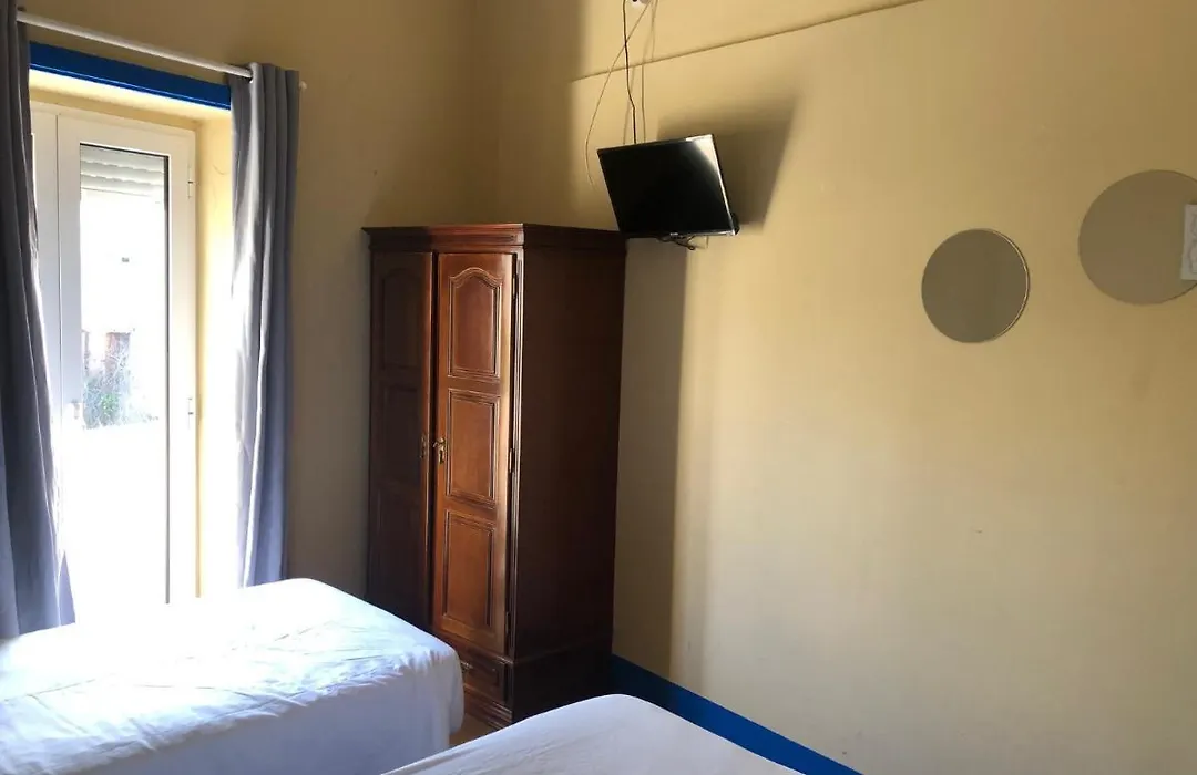Aveiro Train Guesthouse-1