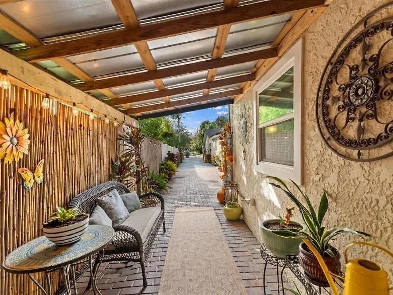 College Park-Orlando 5Star Villa Oasis - Home Away From Home - Quiet Neighborhood-Private Botanical Courtyard - Mins From Eola,Dt, Winter Park - Free Parking & Ev Plug In-1