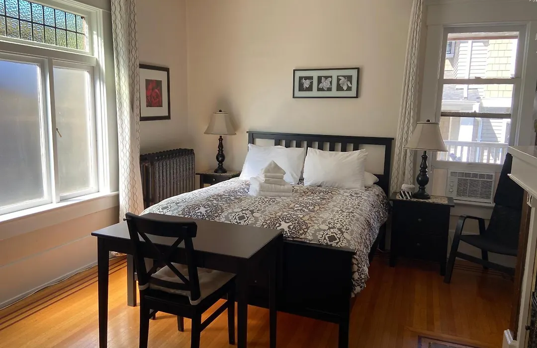 Windsor Guest House-1