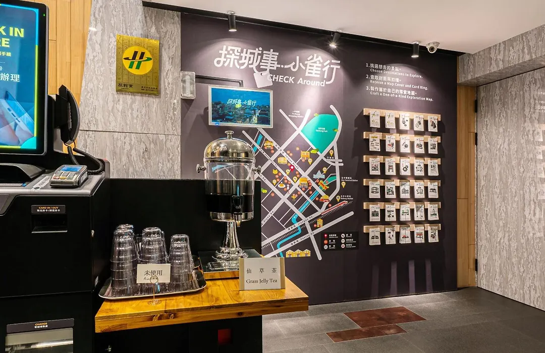 Check Inn Taichung Zhongshan-1