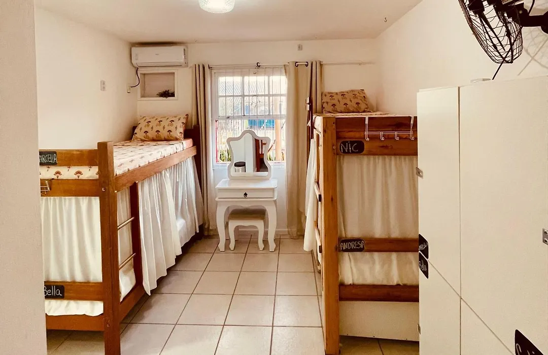 Pequi hostel-1