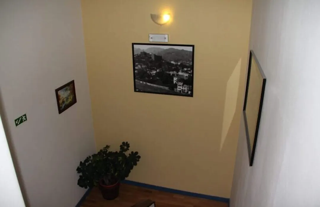 Pensao Astoria-1