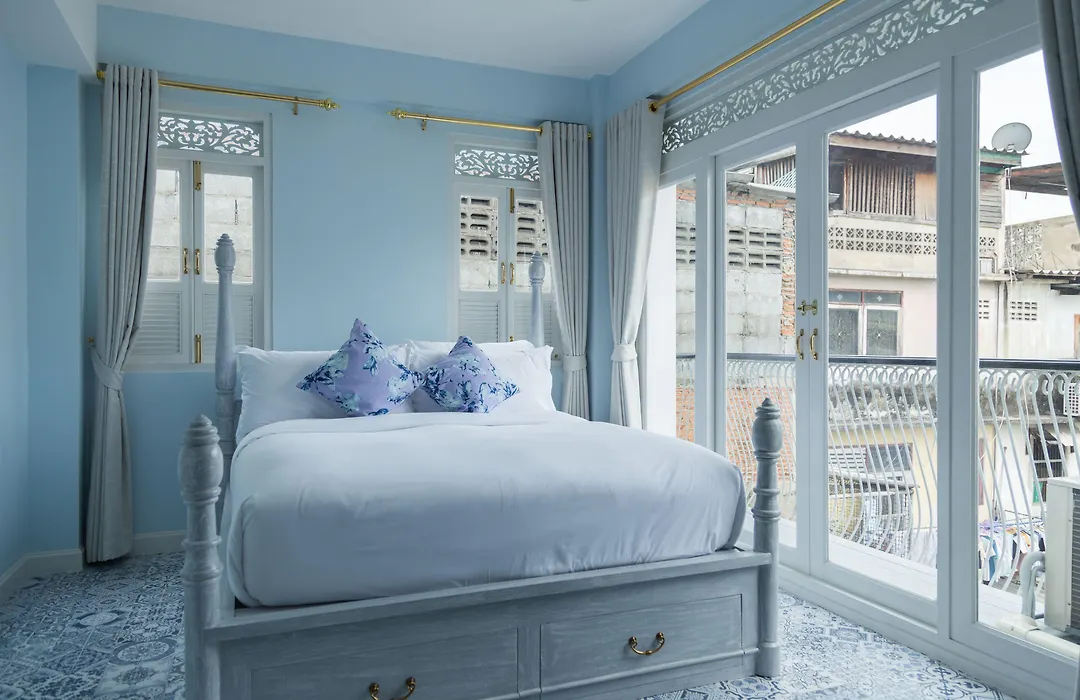 Noursabah Boutique Bed Bangkok-1