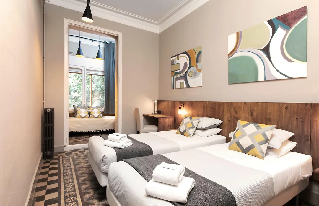 Jardinets Guest House-1
