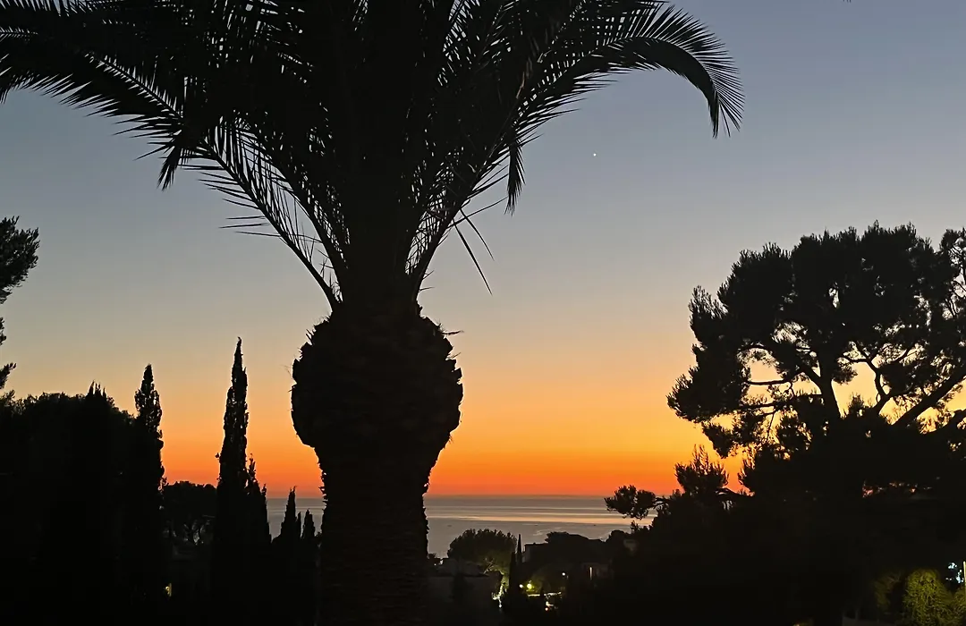 The Address Cassis-1