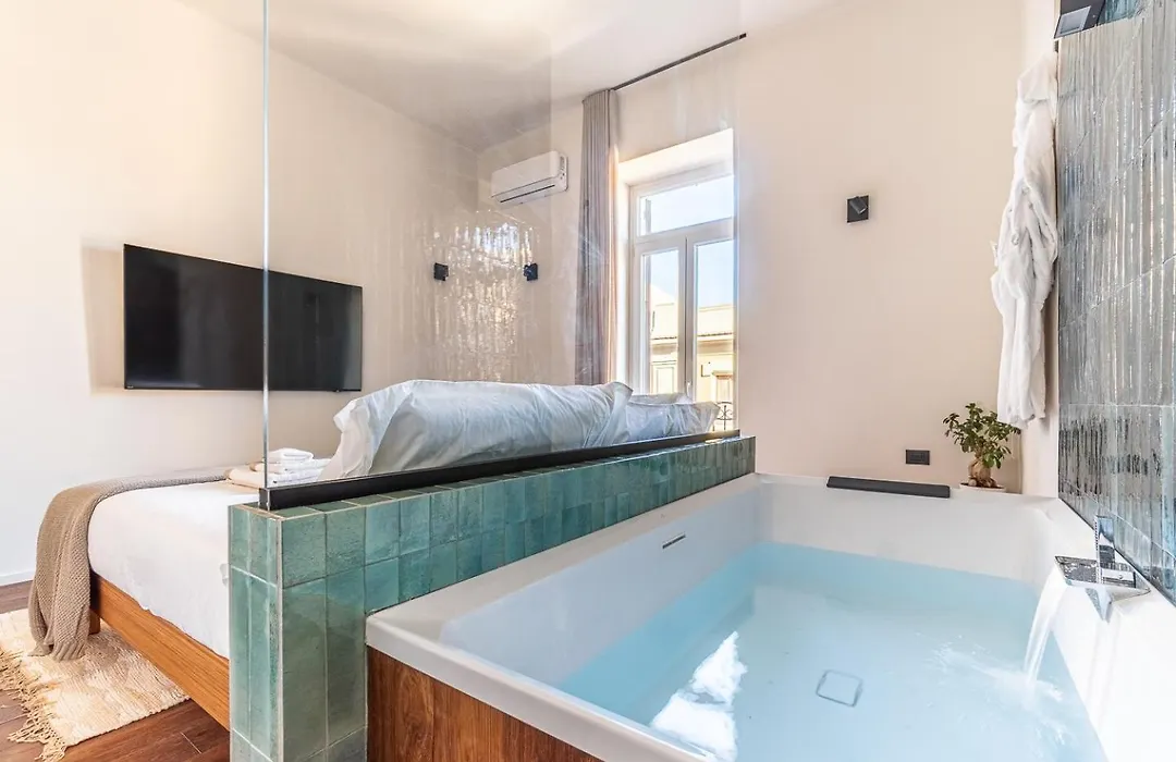 Palazzo Italia Suites-1