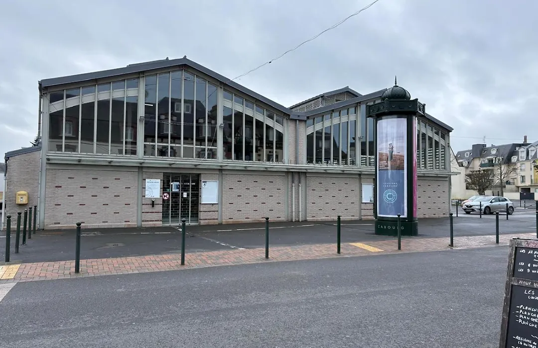 Hôtel La Champagne Ardenne Cabourg-1