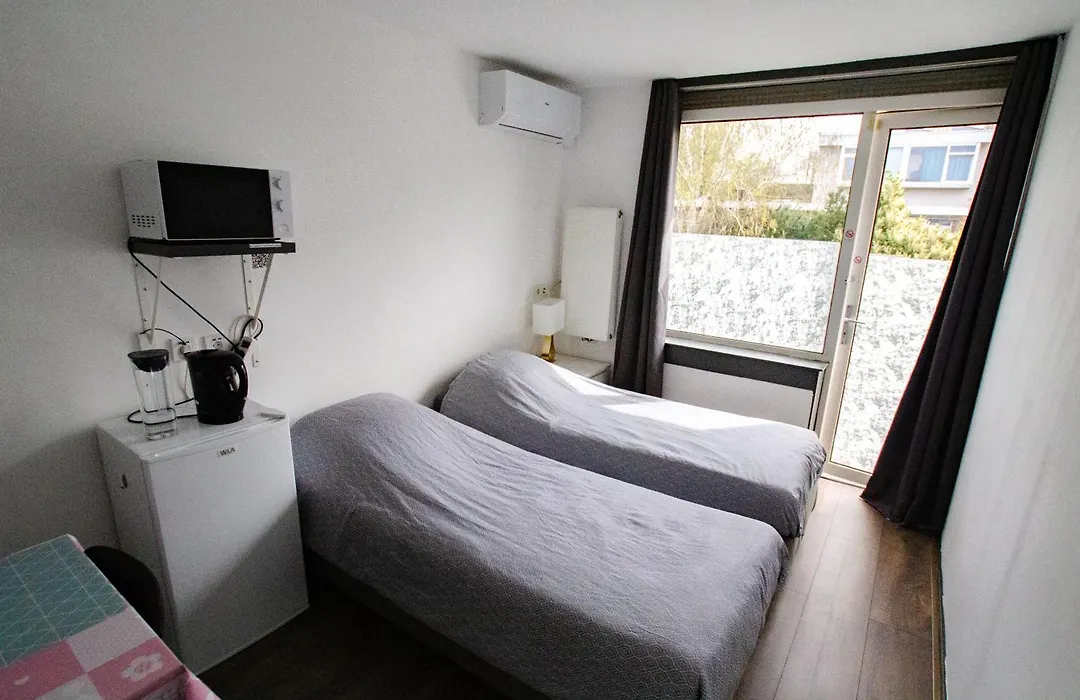 Bed&Breakfast Amsterdam Holy Dove-1