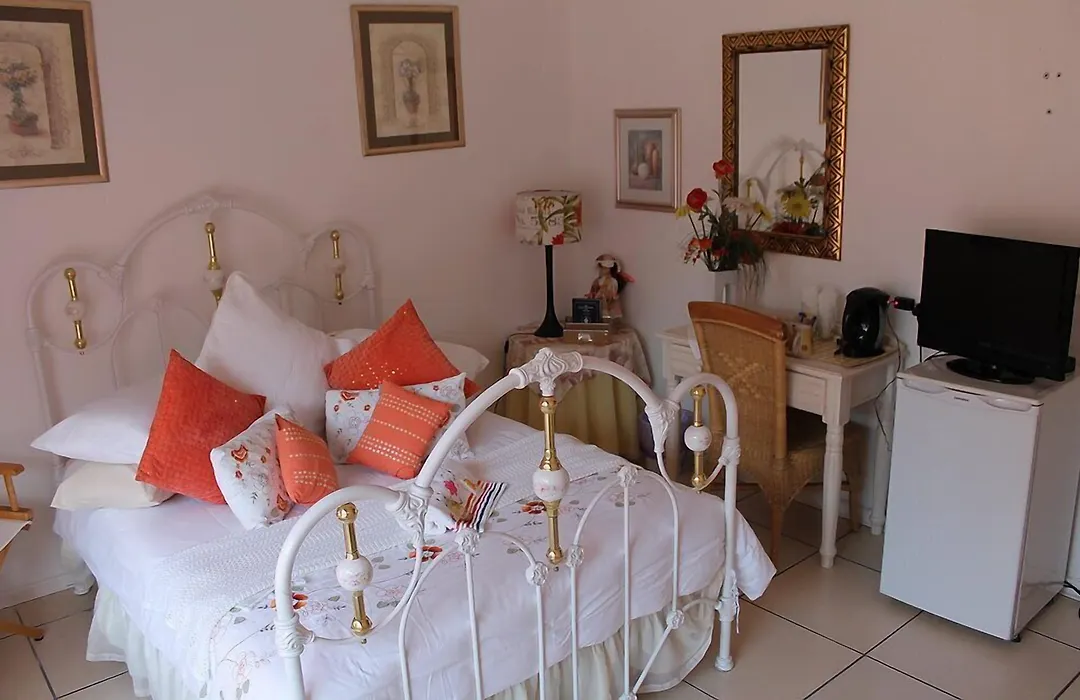 Harmony Guesthouse-1
