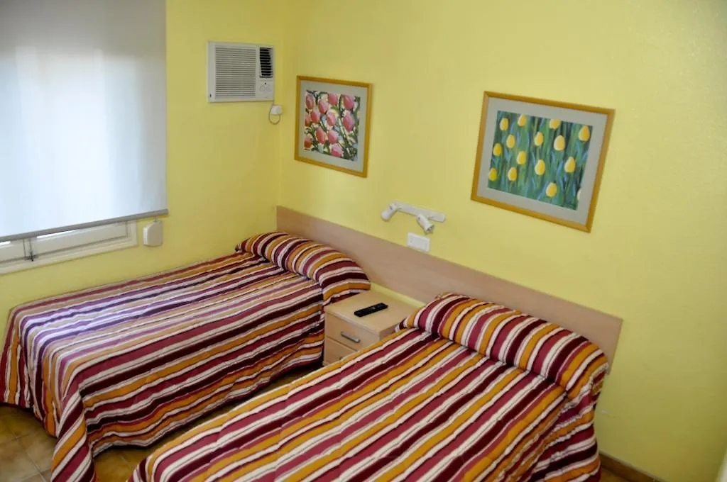 Hostal El Jardín-1