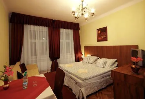 Aparthotel Astor-1