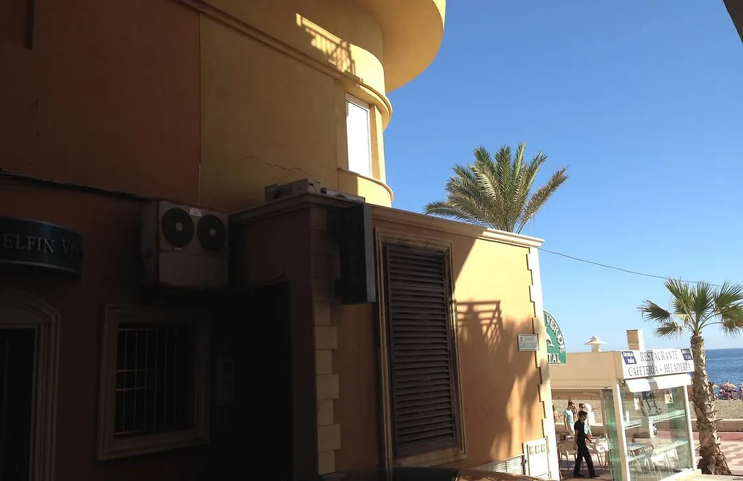 Hostal Delfin Verde-1