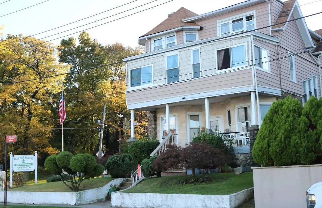 Harbor House Bed And Breakfast-1