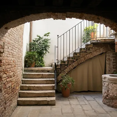 Ca' San Giorgio B&B-3