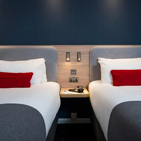 Holiday Inn Express London-Hammersmith By Ihg-3