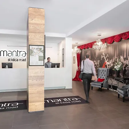 Mantra St Kilda Road-3