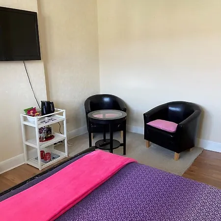 Streatham Common Bed & Breakfast-3
