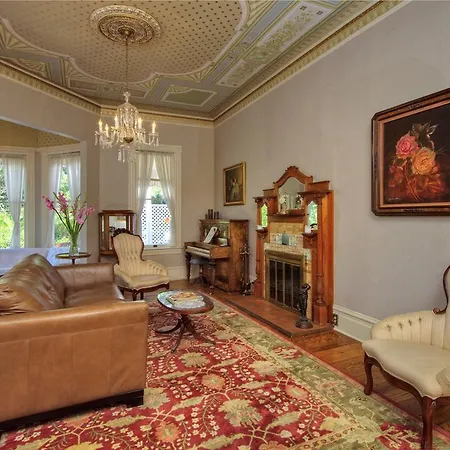 The Pink Mansion-3