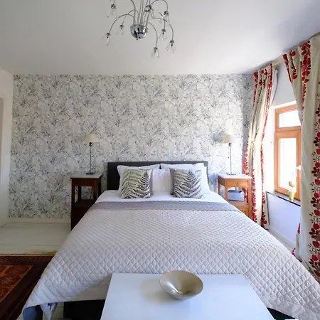 Collier'S Bnb-3