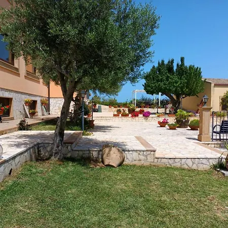 Il Poggetto Marzamemi B&B-3