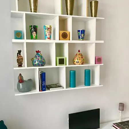 Sweet Room 15-2