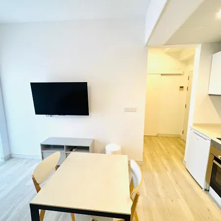 Apartamentos Hotel Puente De Hierro-3