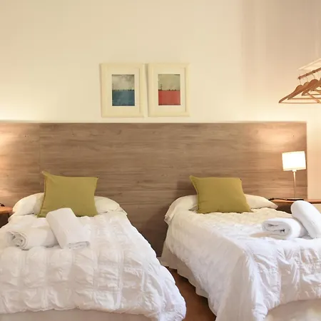 Ally'S Bed&Breakfast,-3