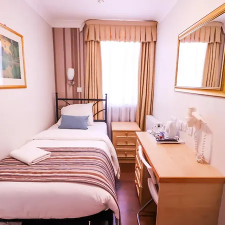 Fairway Hotel-2