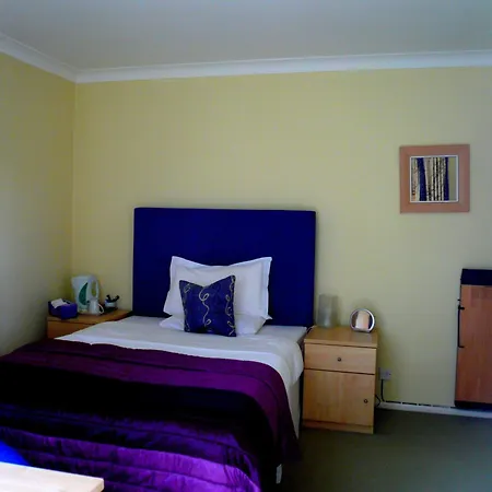 Malvern House-3