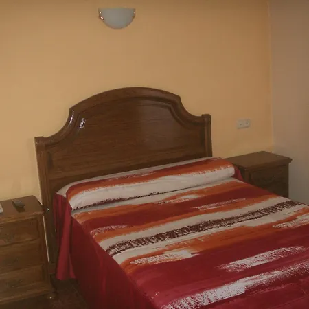 Hostal La Nava-2