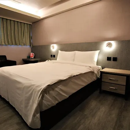 Golden Home Hotel-2