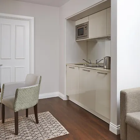 Fraser Suites Queens Gate-3