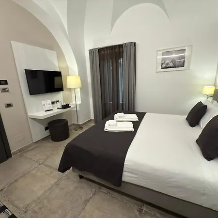 Etnea 454 Catania Luxury Rooms-3