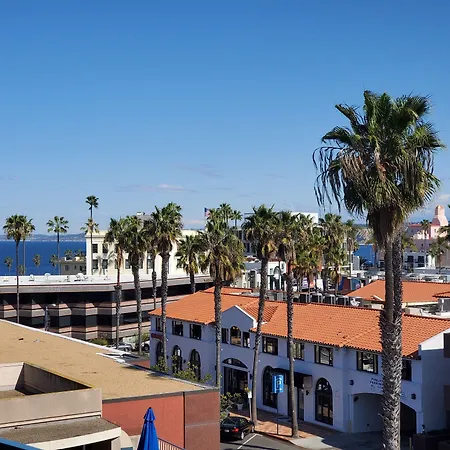 Inn By The Sea, La Jolla-2