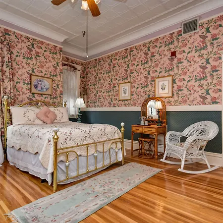 The Mansion At Elfindale-3