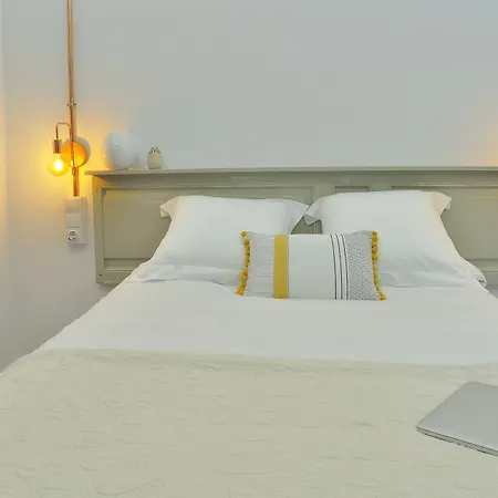 Hostal Girona-2