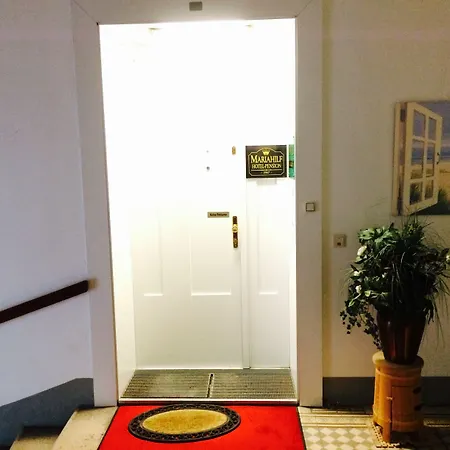 Pension Hotel Mariahilf-2