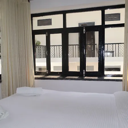 Hotel Holy Lodge-3