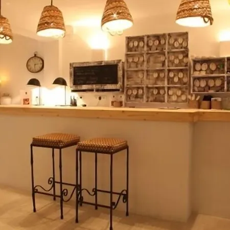 Juanita Hostal-3
