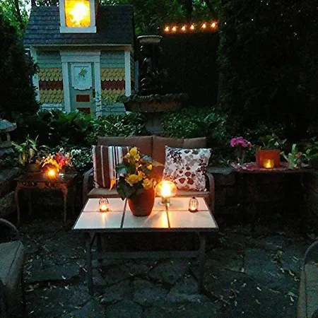 Manderley Bed & Breakfast Inn-2