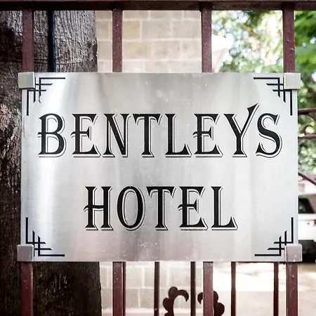 Bentleys Hotel-2