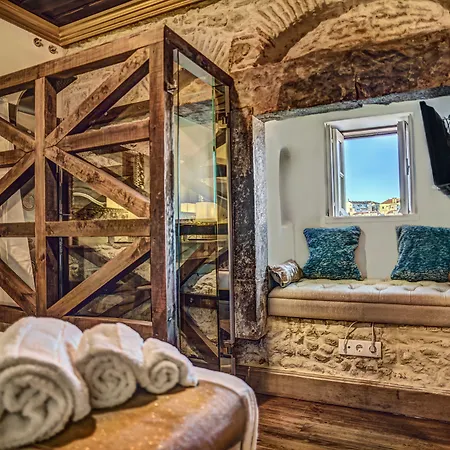 Solar Antigo Luxury Coimbra-2