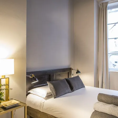 Palazzo del Papa Luxury Rooms-2