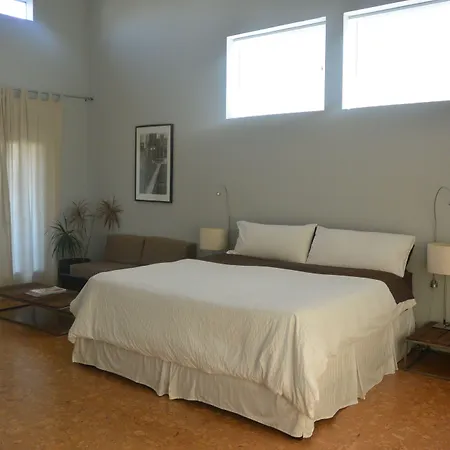 Modern B & B-2